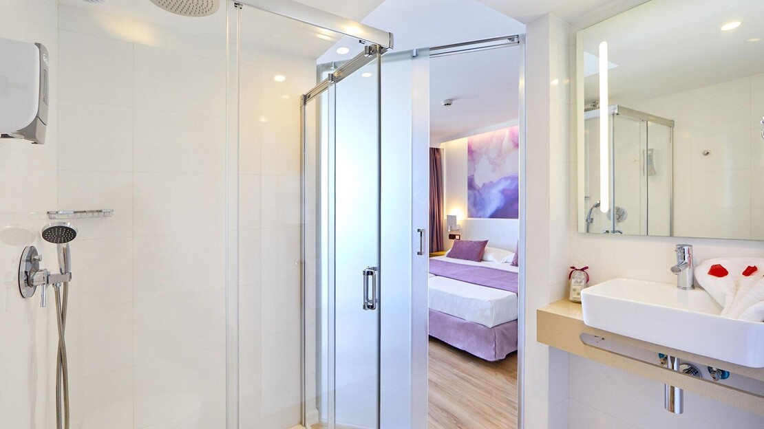 Mediterranean Bay Hotel